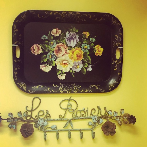 Vintage large painted tole metal tray - Picture 13 of 13